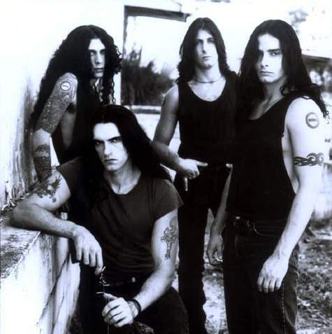 Archivo:TypeONegative.jpg