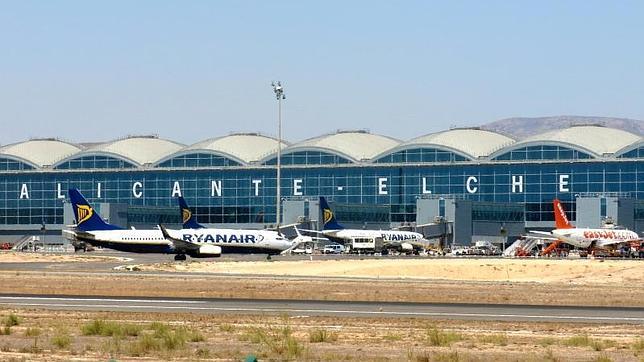 Aeropuerto de Alicante-Elche - EcuRed