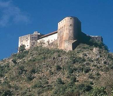 Archivo:Citadelle-Cabo-Haitiano-.jpg