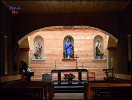 Archivo:Interior iglesia de Ciruelos1.jpg