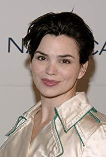 Karen Duffy.jpg