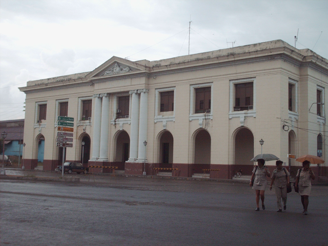 Archivo:Aduana SCU 2011.png