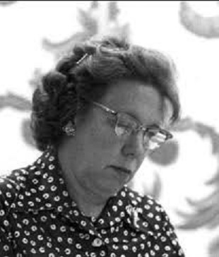 Archivo:Betty Snyder Holbertone.jpg