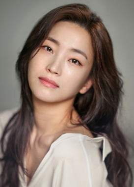 Ji Yi Soo.jpg