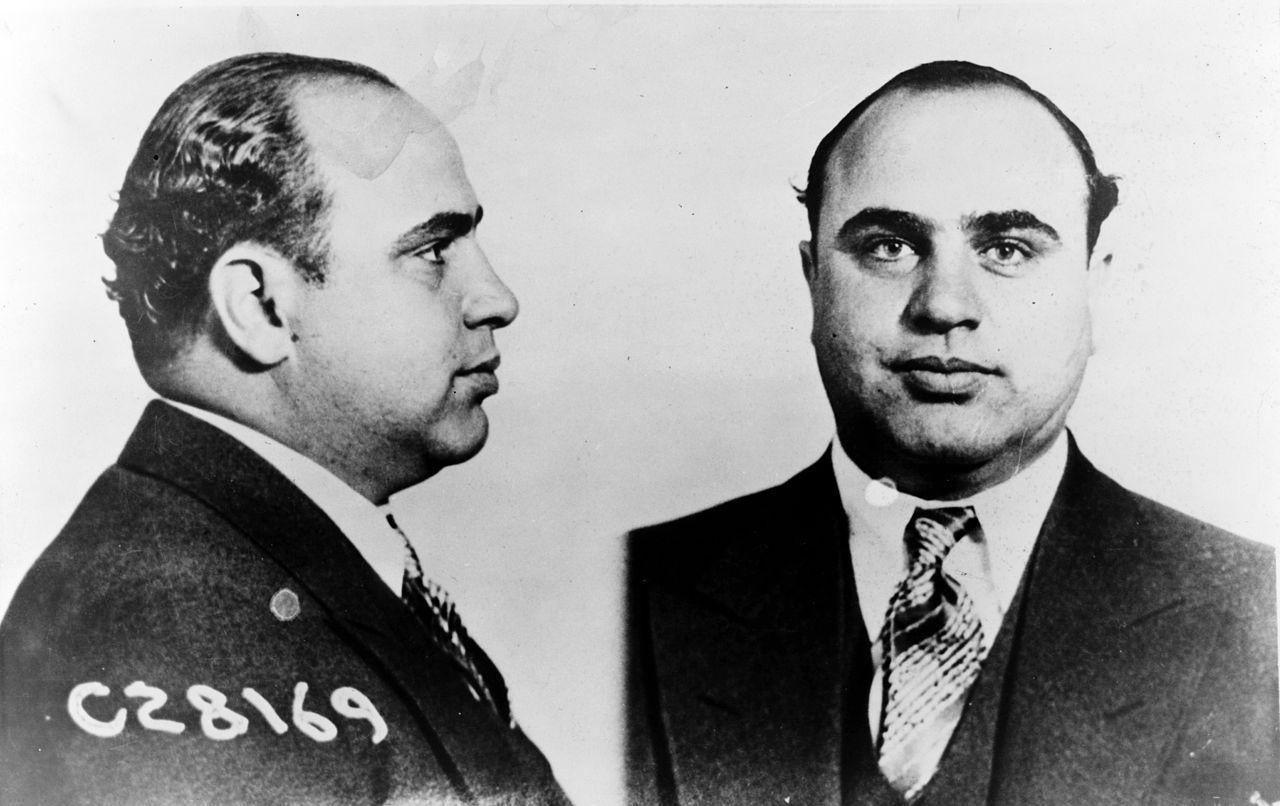 Registro de Alcapone al entrar a prisión