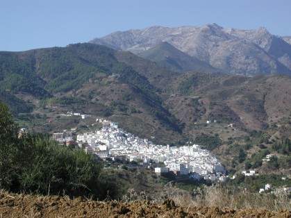 Archivo:Paisaje tolox.jpg