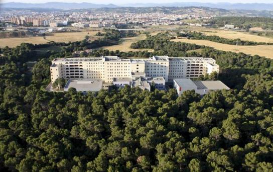 Archivo:Hospital barcelona.jpeg