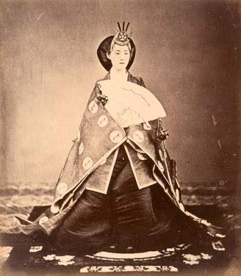 Archivo:Empress Consort Haruko.jpg