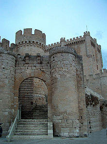 Archivo:CastilloPeñafiel2.jpg