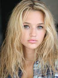Hunter King,.jpg