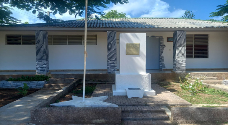 Archivo:Complejo cultural Boca de Samá.png