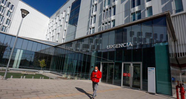 Archivo:Urgencia clinica bupa Santiago.jpg
