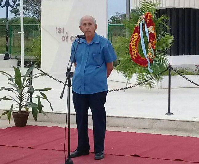 Archivo:Acto menendez.jpg