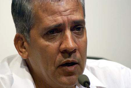 Archivo:Armando Tomey.jpg