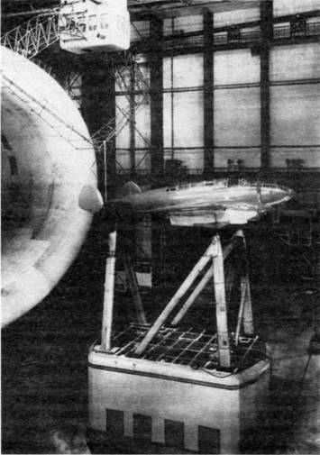 Archivo:Polik SPB TsAGI.jpg