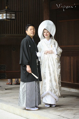 Archivo:Novios sintoista.jpg