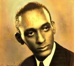 Odilio Urfé otra.jpeg