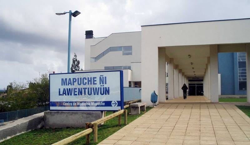 Archivo:Centro de medicina mapuche, Hosp. Nuevo Imperial.jpg
