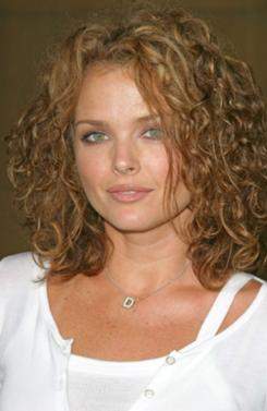 Dina Meyer.jpg