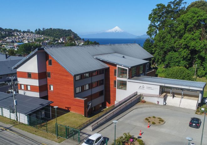 Archivo:Clinica Puerto Varas, Centro de estudios de enf. digestivas.jpg