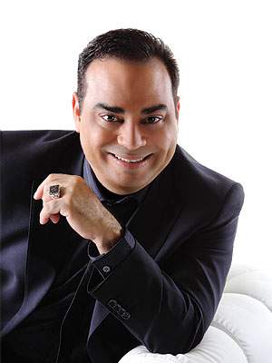 Gilberto1Santarosa-062910 300.jpg