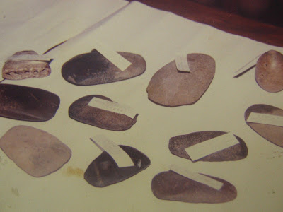 Archivo:Piezas museo Loncoche.jpg