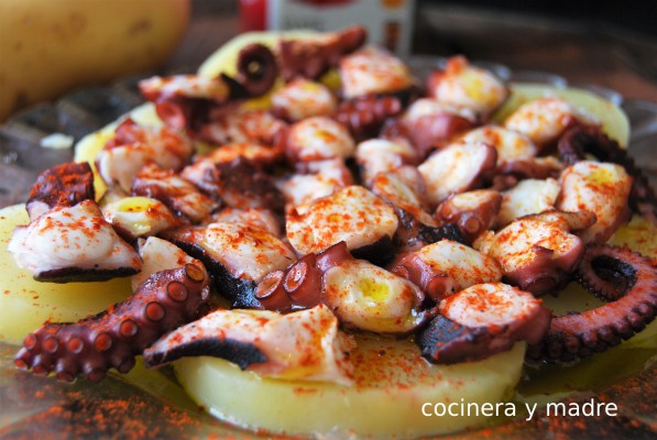 Archivo:Pulpo-a-la-gallega-receta-tradicional-portada.jpg