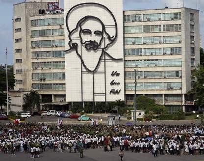 Archivo:Homenaje a Camilo-Plaza de la Revolucion.jpg