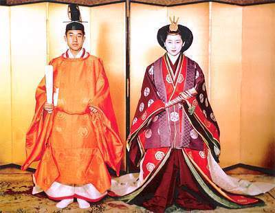 Archivo:Crown Prince Akihito & Michiko Shoda Wedding 1959.jpg