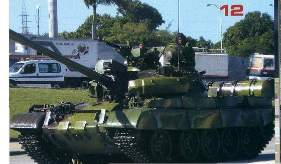 Fuerzas Armadas de Cuba - Página 10 4_T-55M_modernizados_