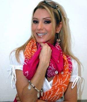 Daniela-castro-.jpg