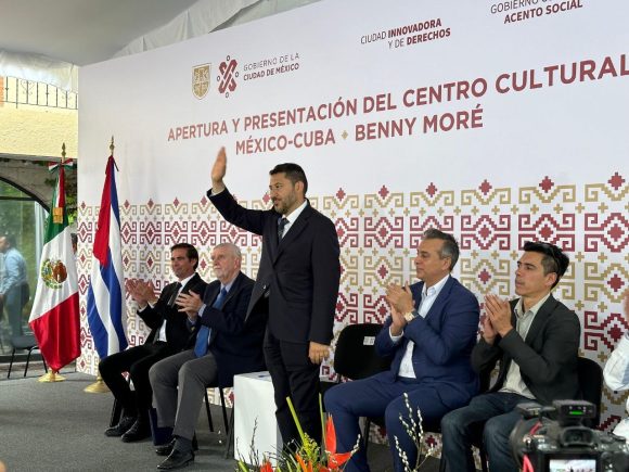 Archivo:Centro Cultural Mexico Cuba.jpg