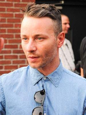 Archivo:Darren Spaziani.jpg