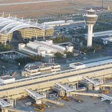 Aeropuerto de singapur.jpeg