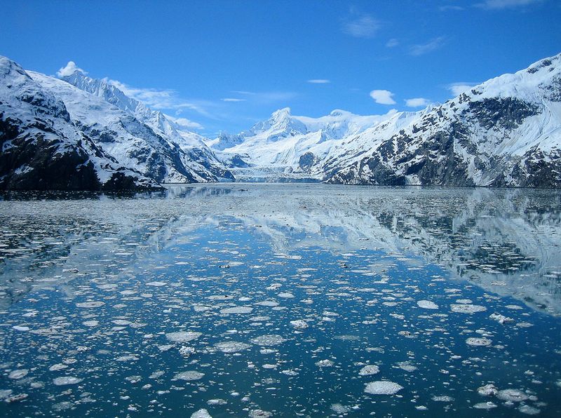Archivo:Parque-Nacional-Bahía-de-los-Glaciares-en-Alaska.jpg