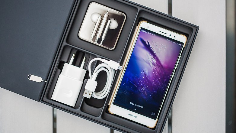 Archivo:Huawei mate s.jpg