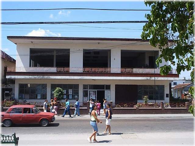 Archivo:Casa de cultura municipal cotorro.jpg