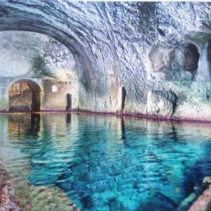 Ponza-Le-Grotte-di-Pilato-MarinaG-300x300.jpg