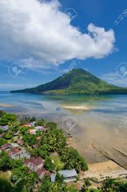 Volcan Banda Api.jpeg