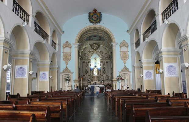 Archivo:Interior de la catedral-nossa-senhora-da-conceicao-.jpg