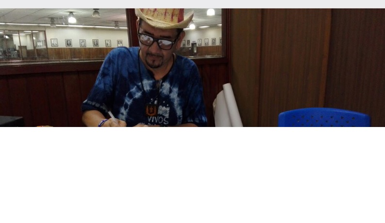 Archivo:Óscar Ramírez.jpg