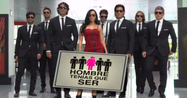 Archivo:Hombre tenías que ser.jpg