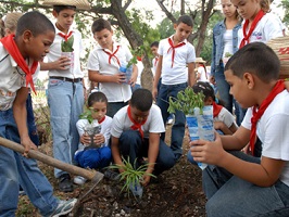 Archivo:CGC Educación ambiental.jpg
