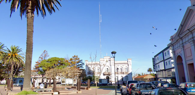 Archivo:Maldonado-atractivos-plaza.jpg