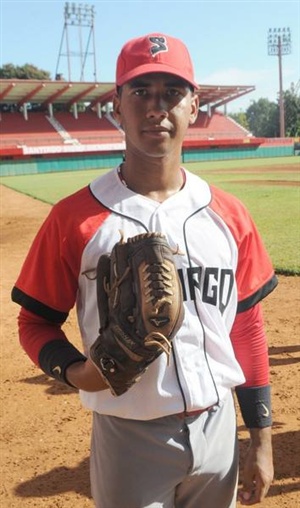 Archivo:Francisco Paqui martinez beisbol santiago de cuba.jpg