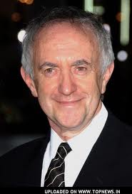 Jonathan Pryce01.jpeg