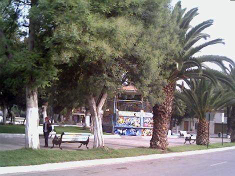 Archivo:Plaza de la Comuna.jpg