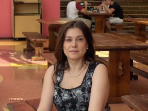 Maria Luisa Mora.jpg