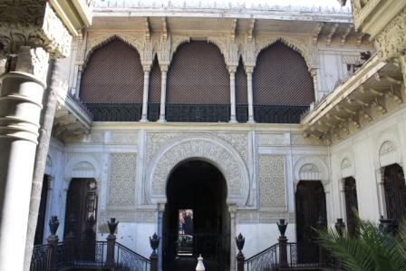 Archivo:Primer patio, Palacio de La Alhambra.jpg