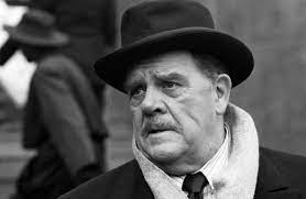Archivo:Pat Hingle.jpg